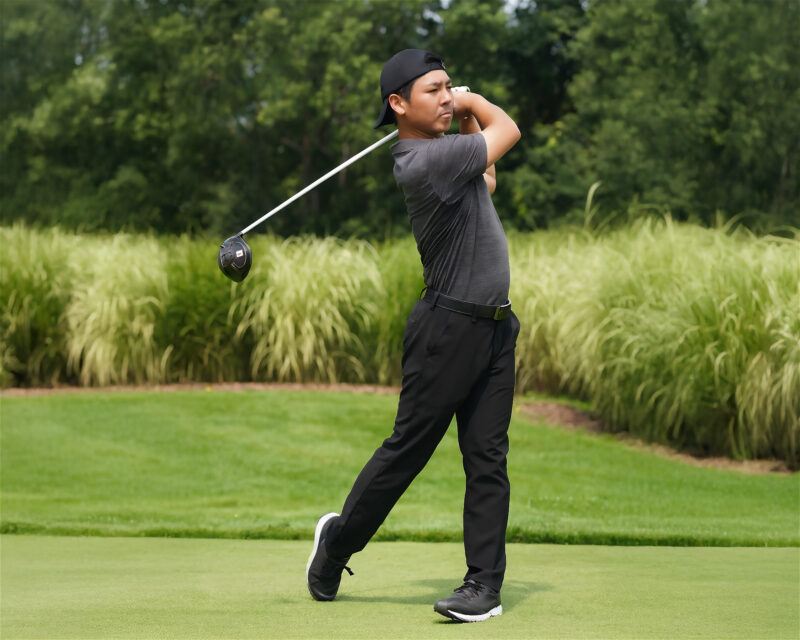 ゴルファー・ゴルフスイング01