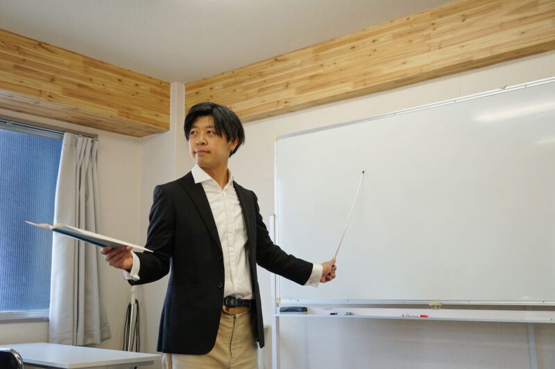 塾講師・セミナー講師01